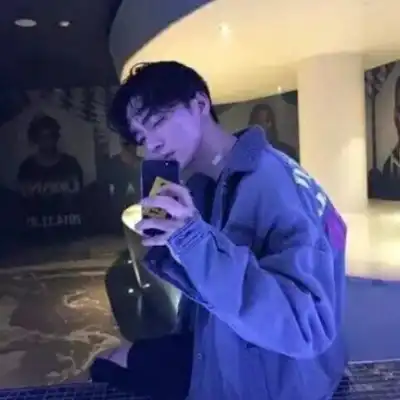 訾幻灵